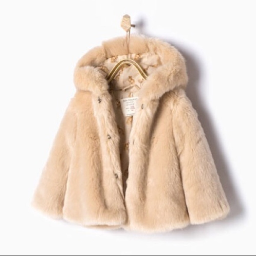 *SOLD*Zara Baby Girl Faux Fur Coat with Hood 2T/3T